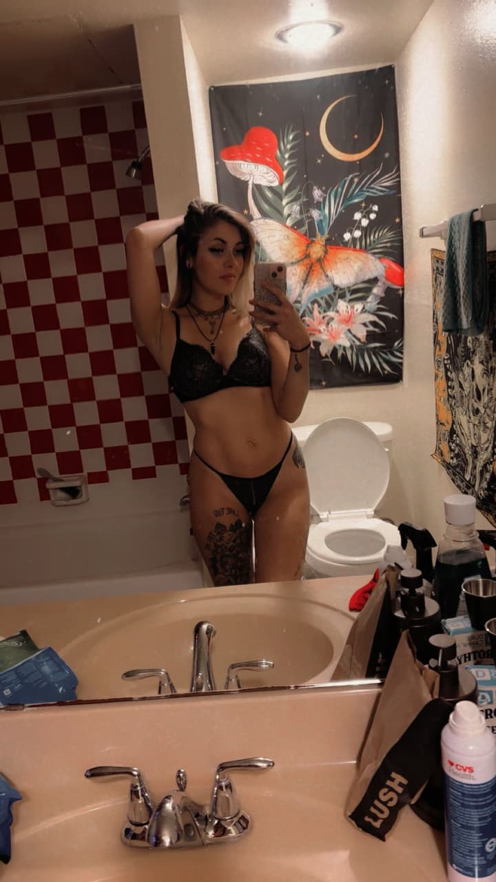 Lyla Monroe