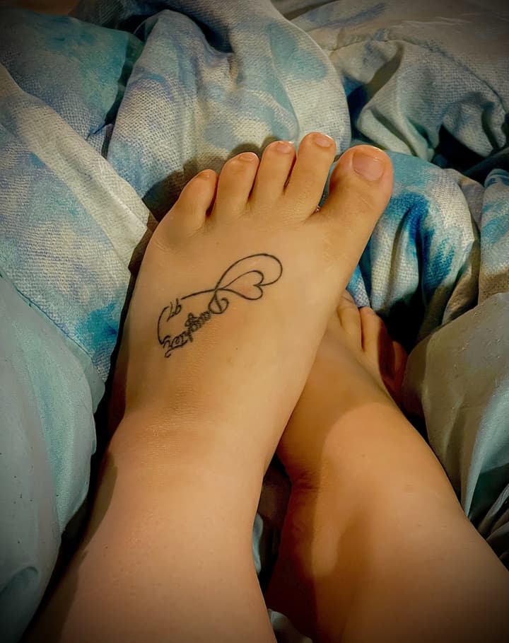 Feet o galore