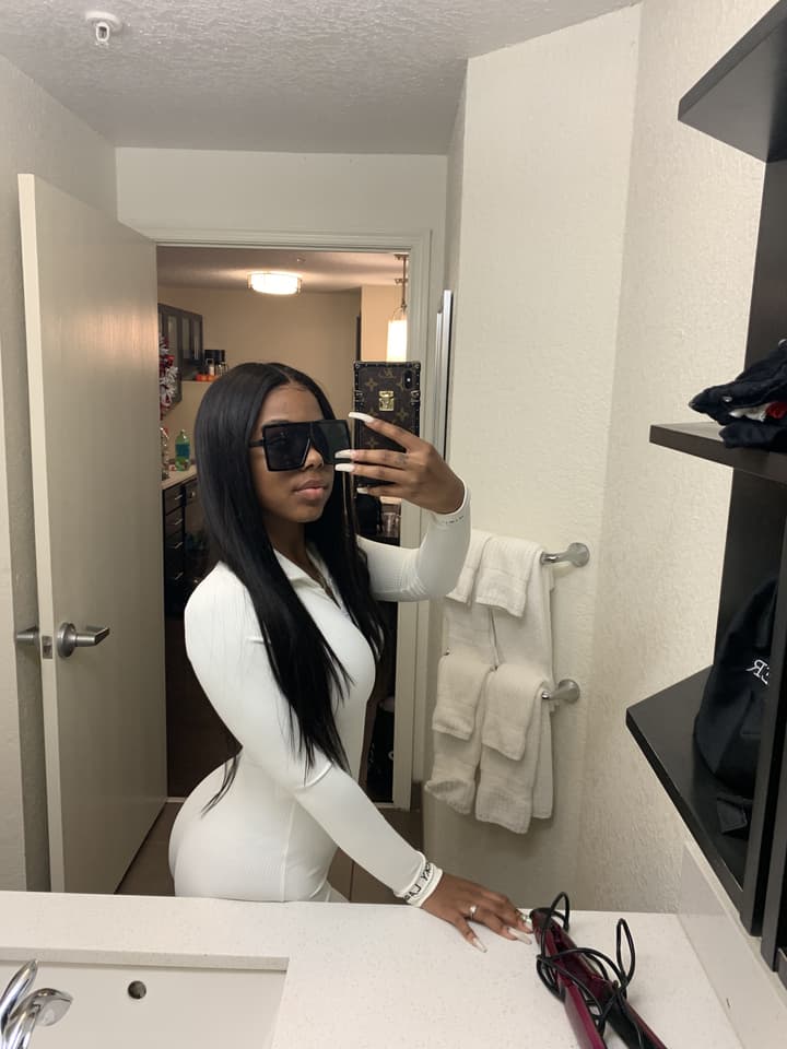 Viv✨